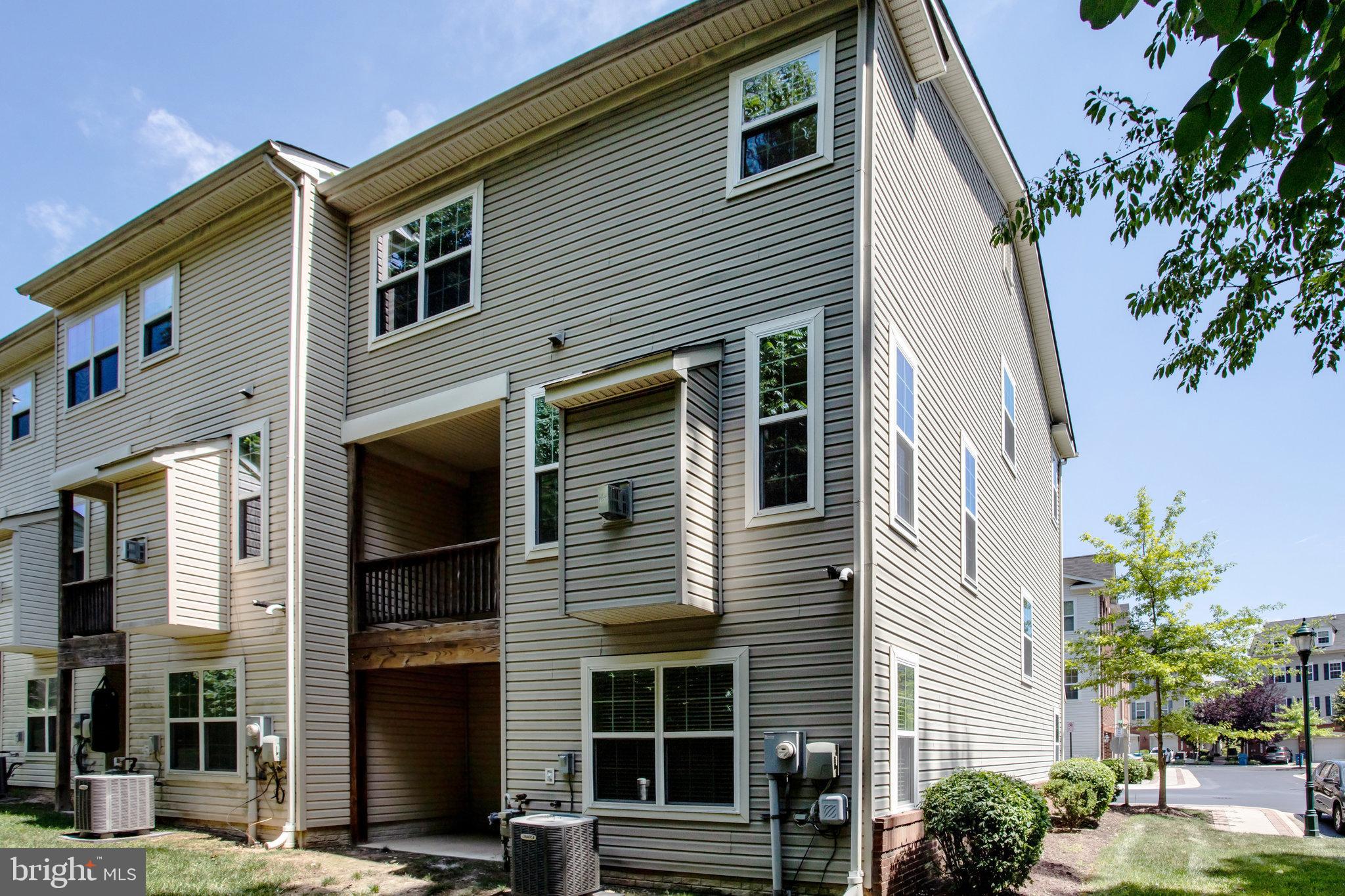 GATEWAY COMMONS - Residential