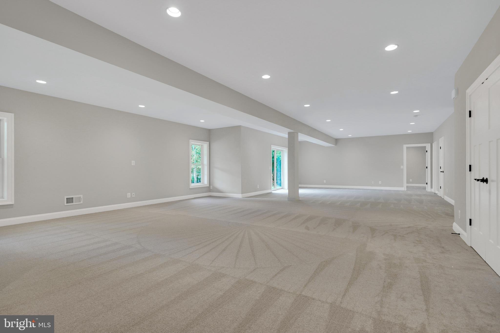 FAIRFAX FARMS - Residential