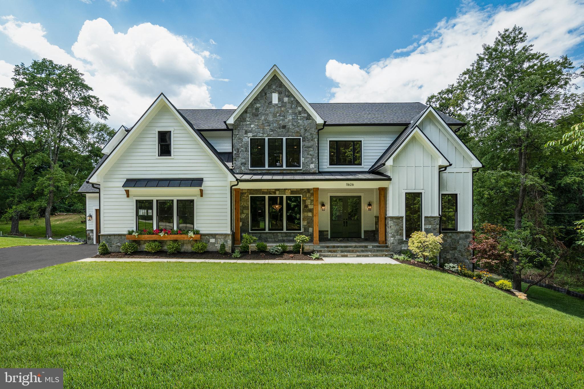 FAIRFAX FARMS - Residential