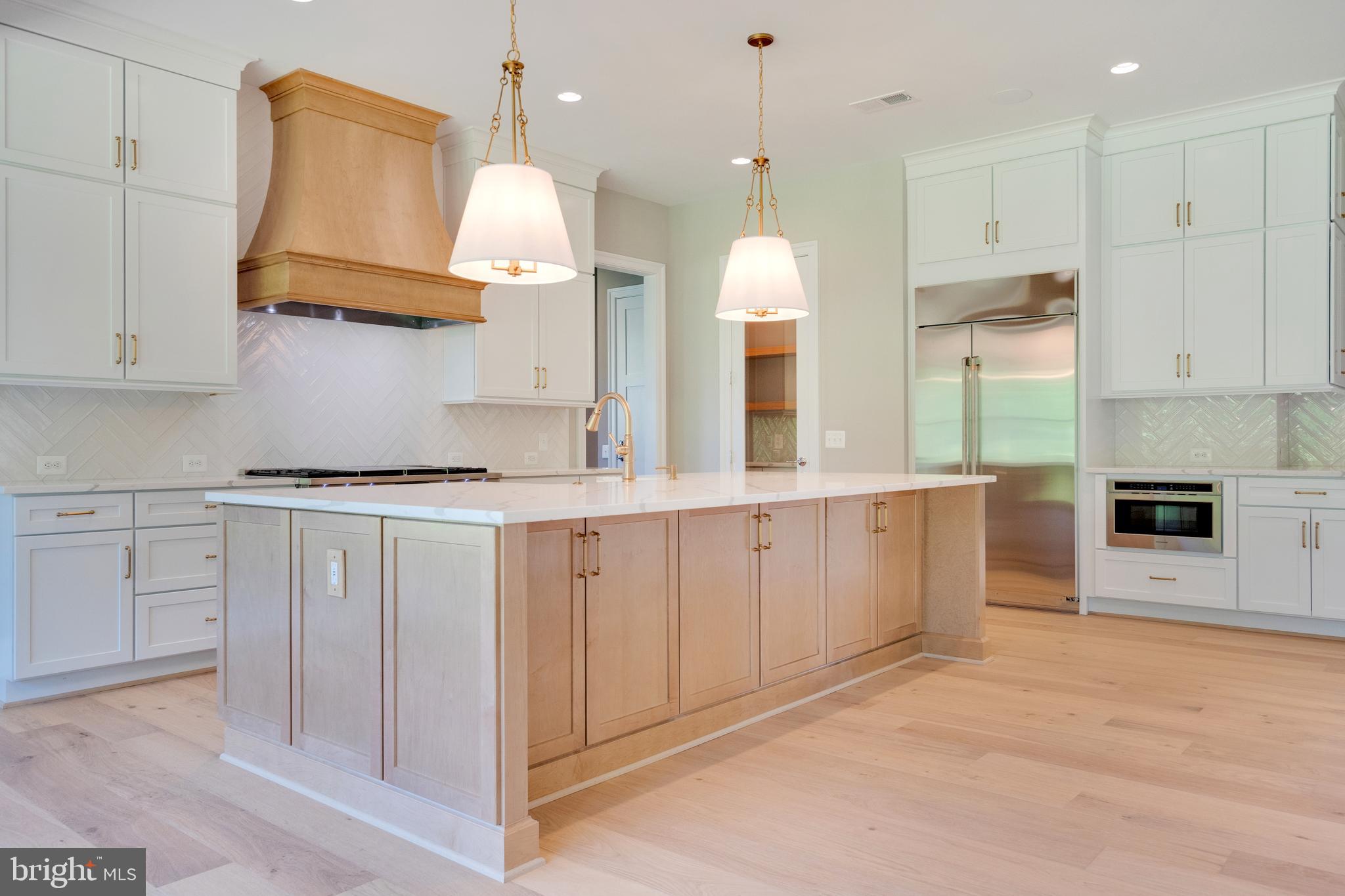 FAIRFAX FARMS - Residential