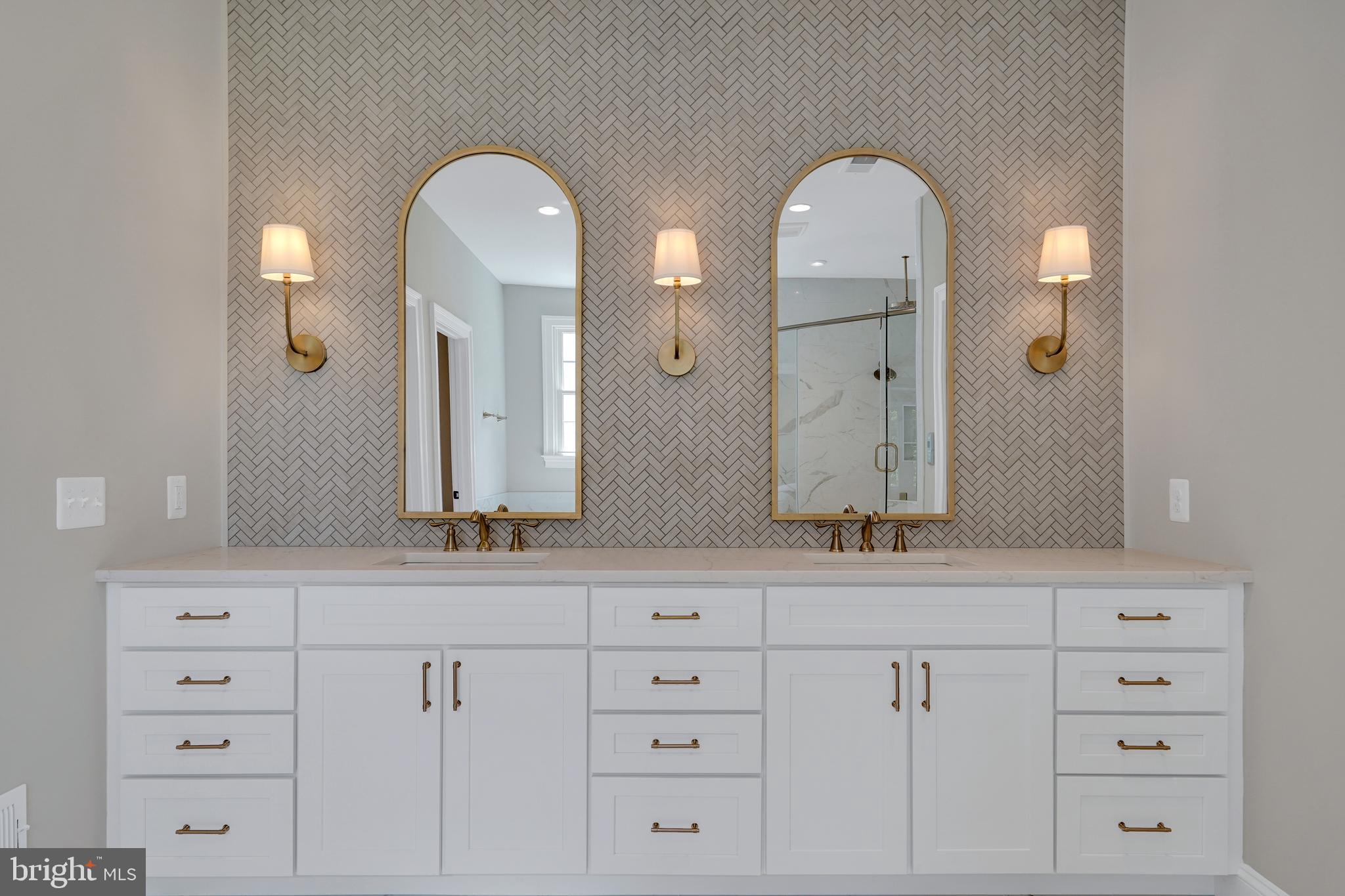 FAIRFAX FARMS - Residential