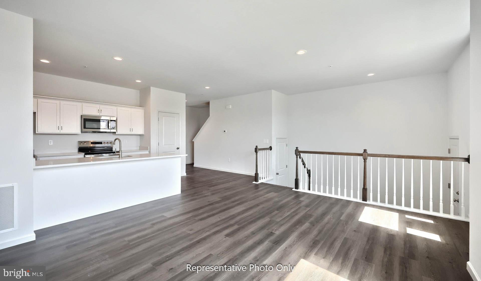 MERIDIAN HEIGHTS - Residential