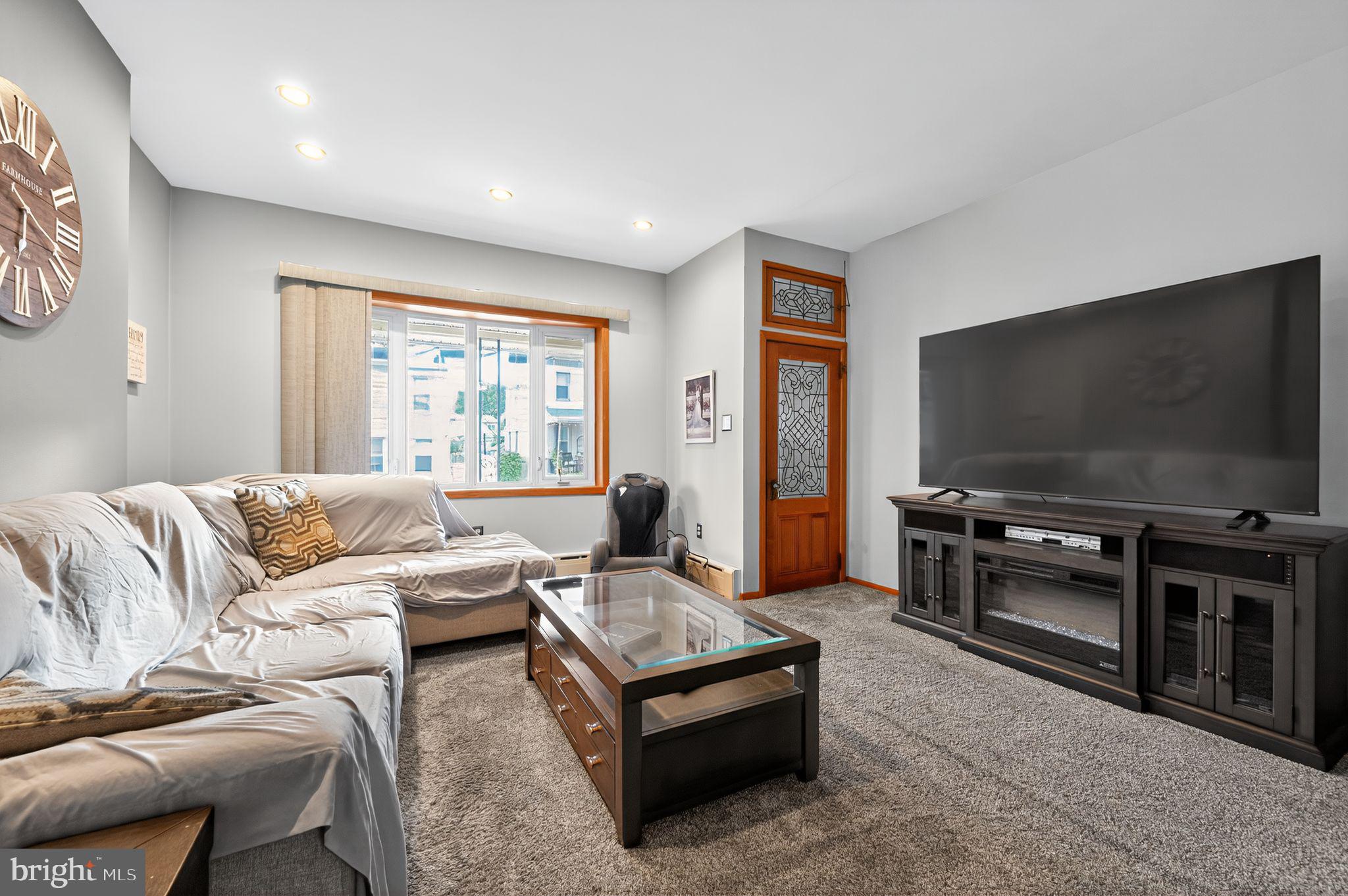 MANAYUNK - Residential