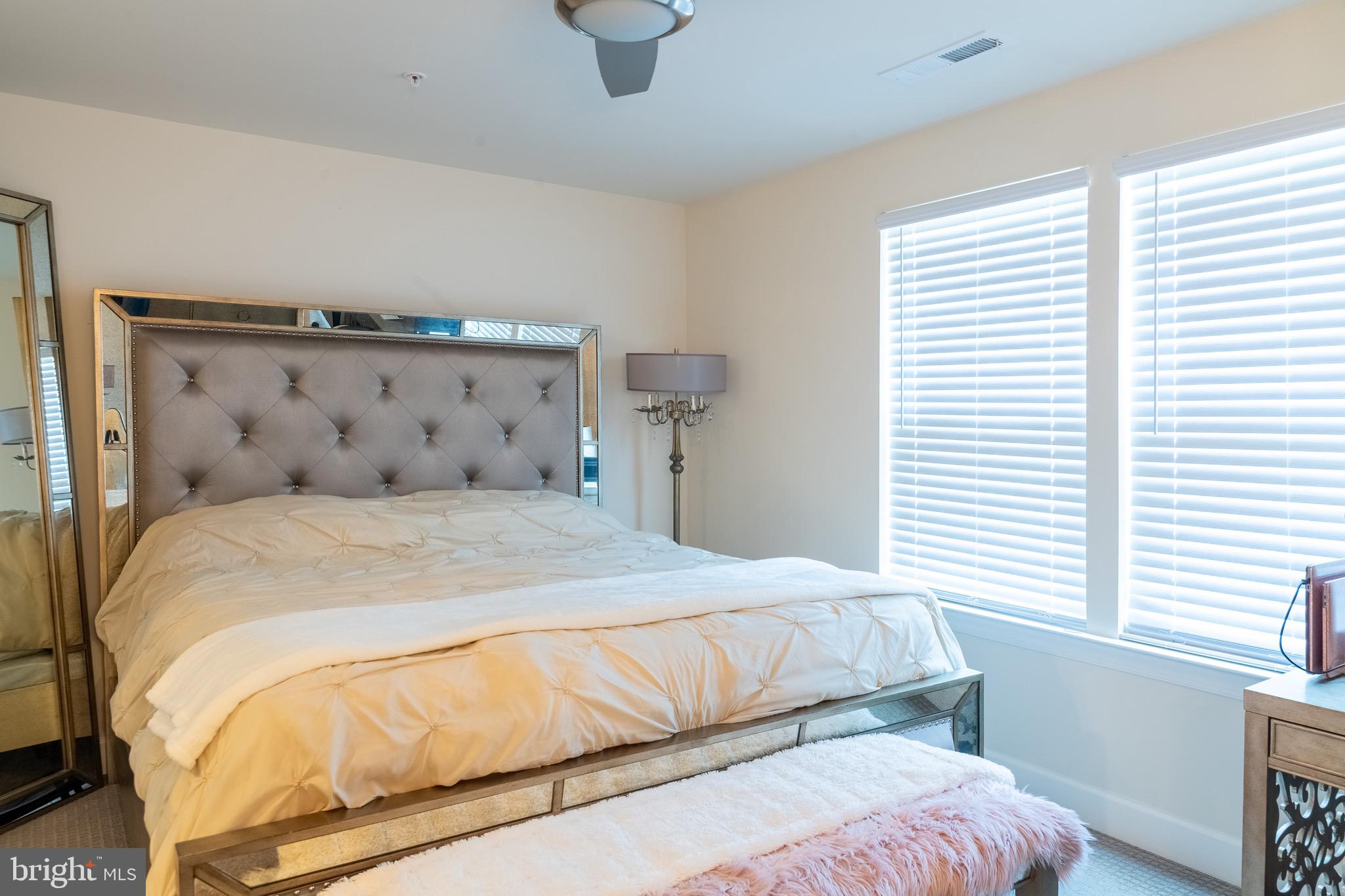 CAPITAL COURT - Residential