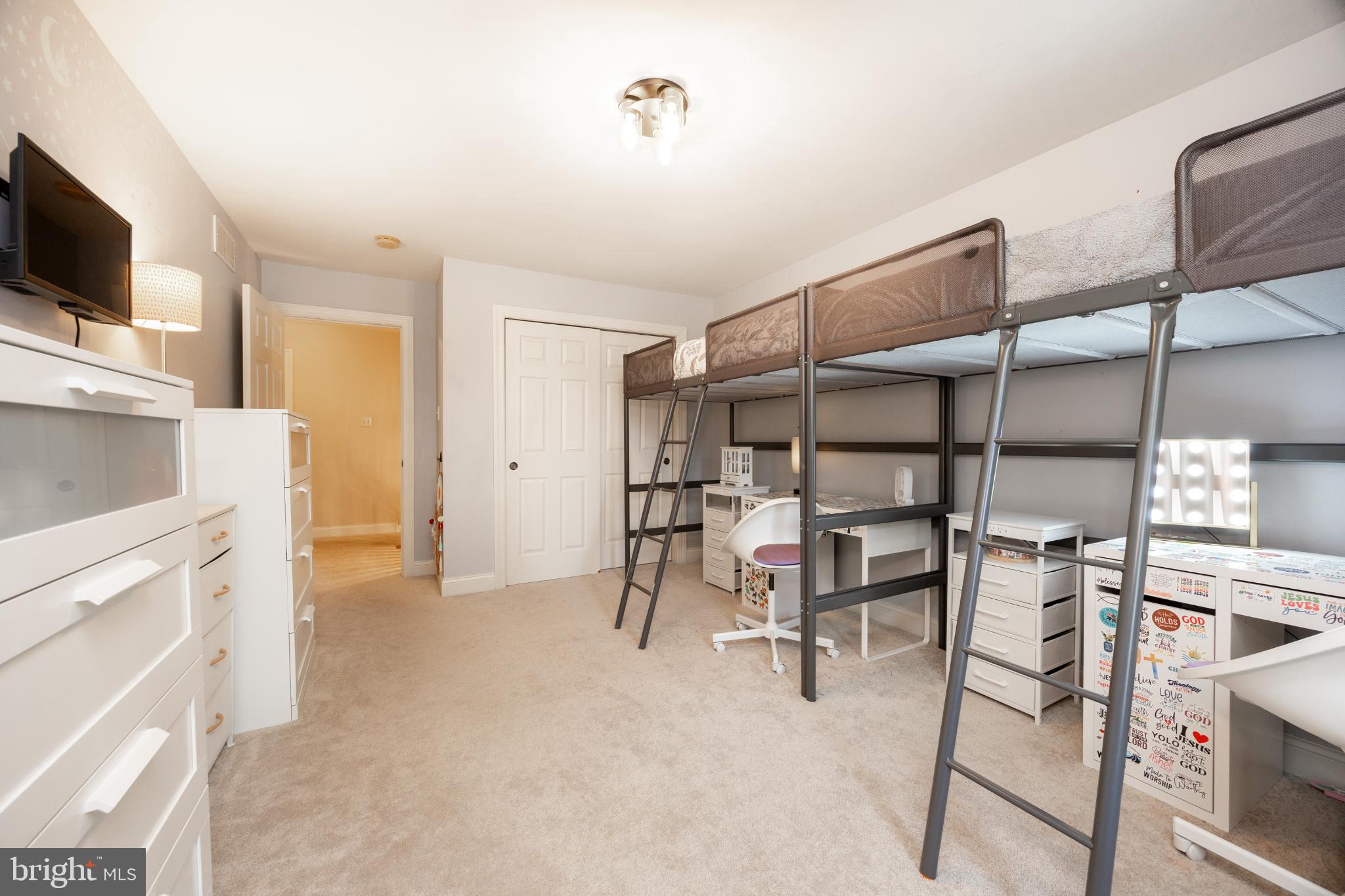 WEATHERSTONE - Residential