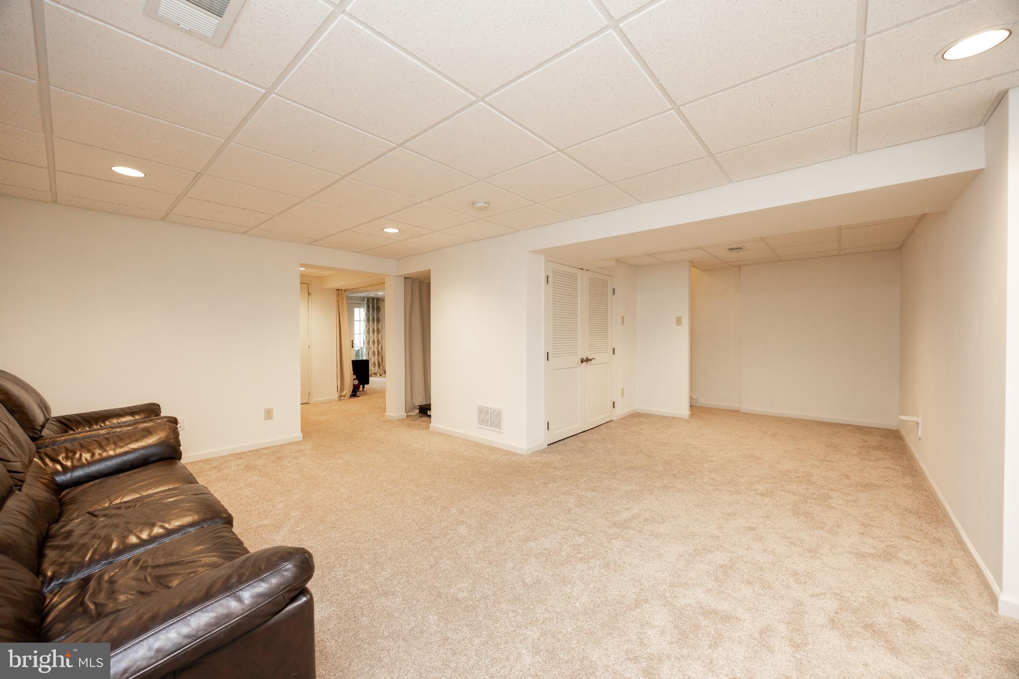 WEATHERSTONE - Residential