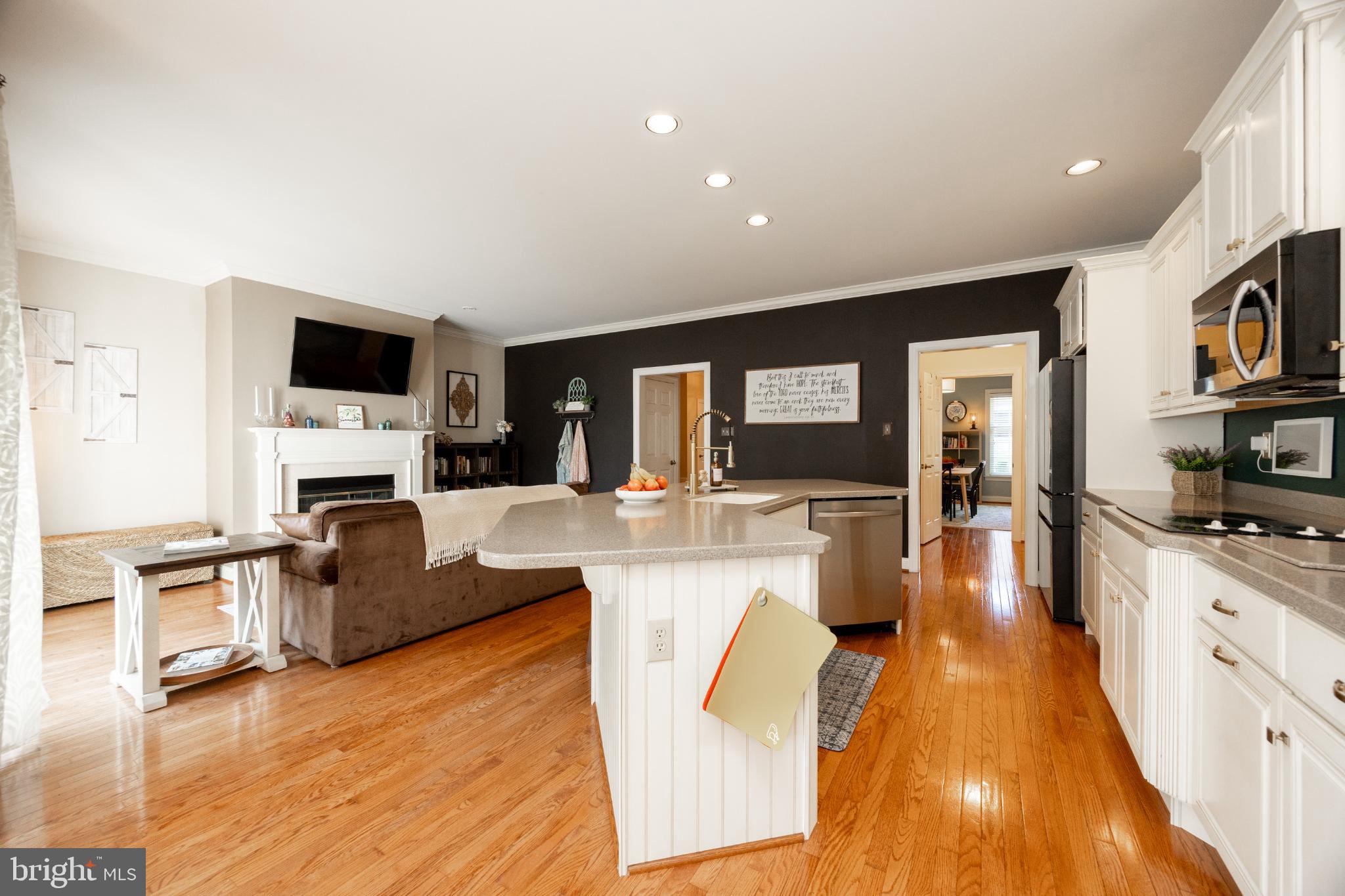 WEATHERSTONE - Residential