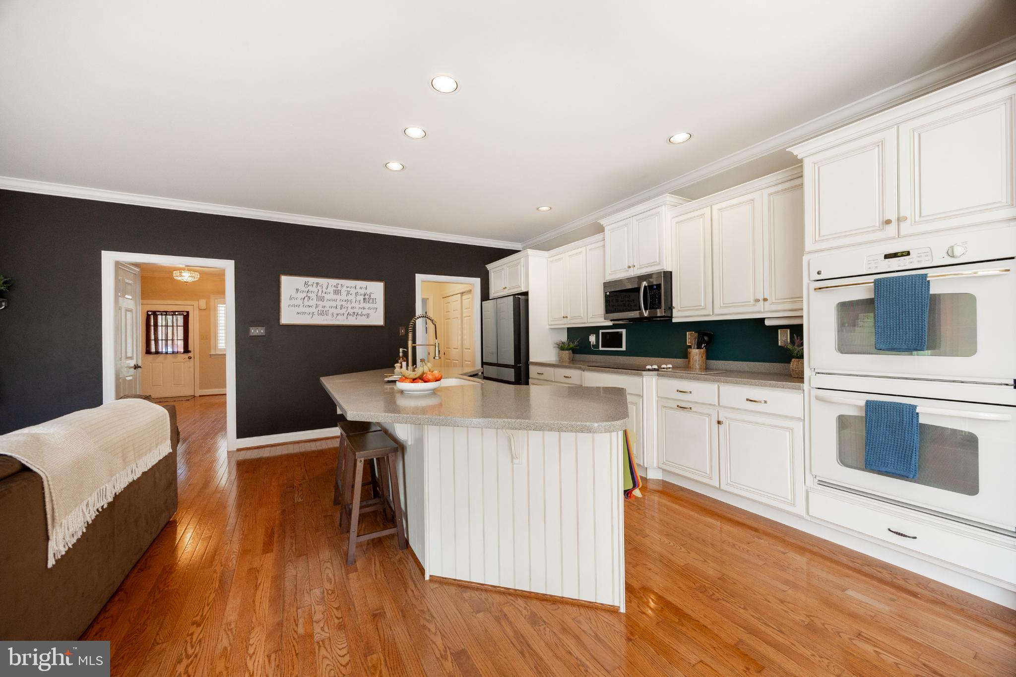 WEATHERSTONE - Residential