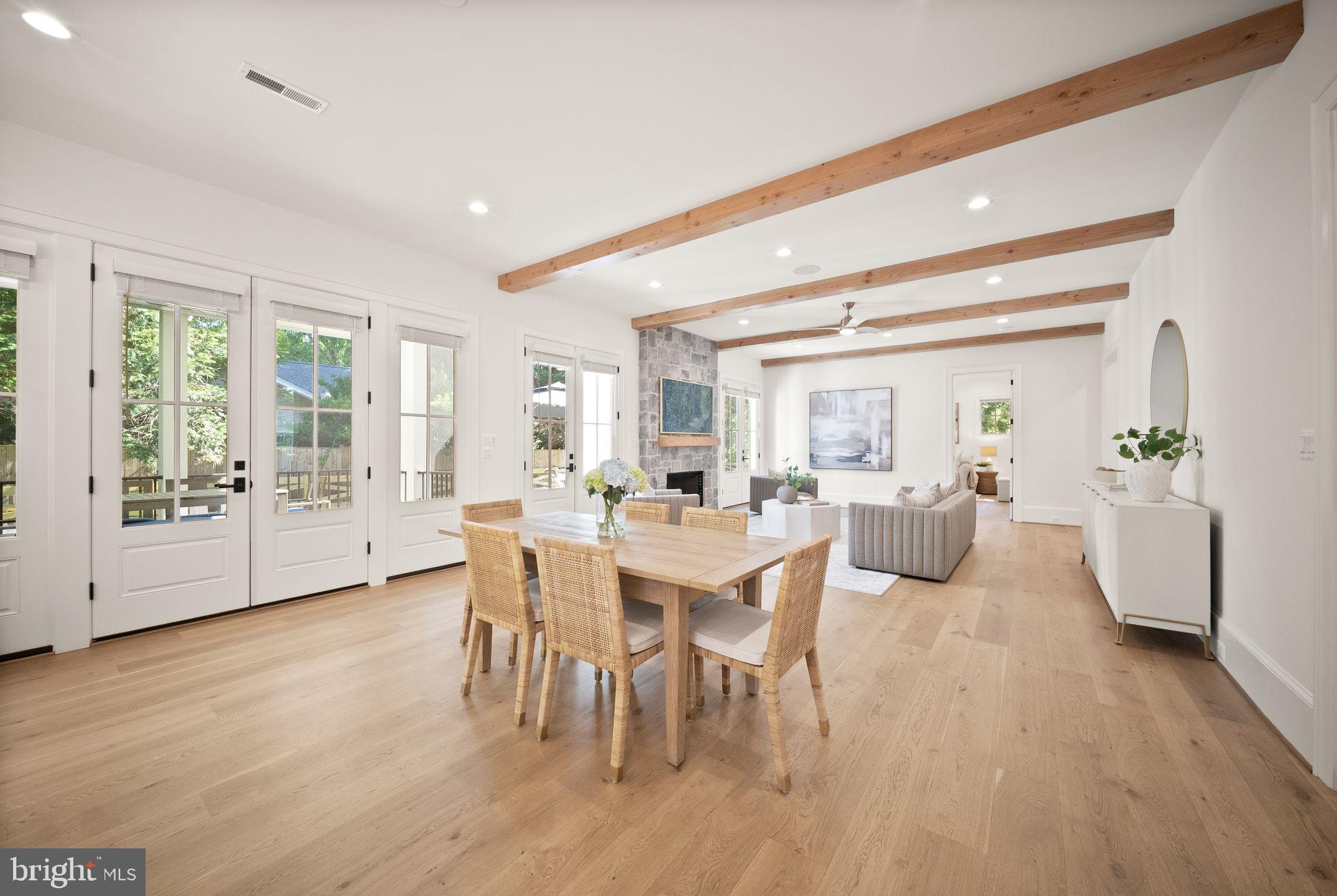 BELLEVUE FOREST - Residential