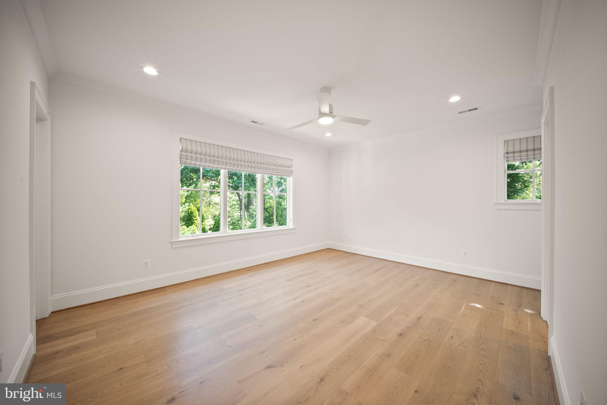 BELLEVUE FOREST - Residential