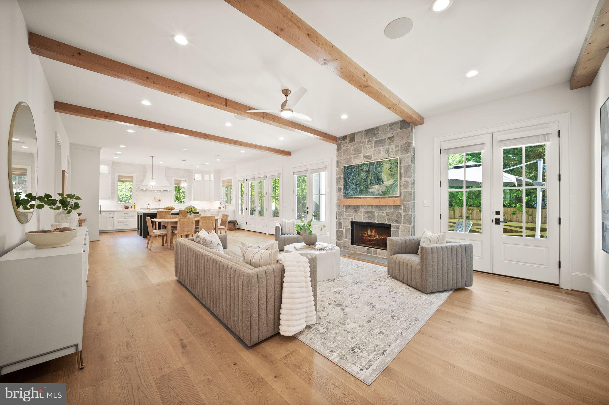 BELLEVUE FOREST - Residential