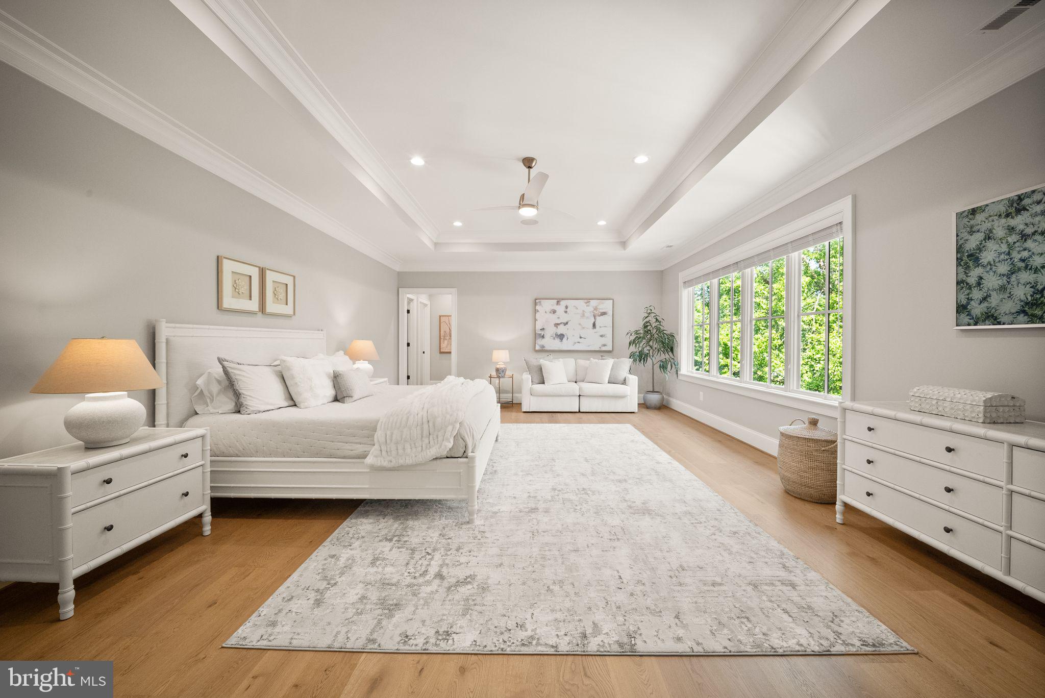 BELLEVUE FOREST - Residential