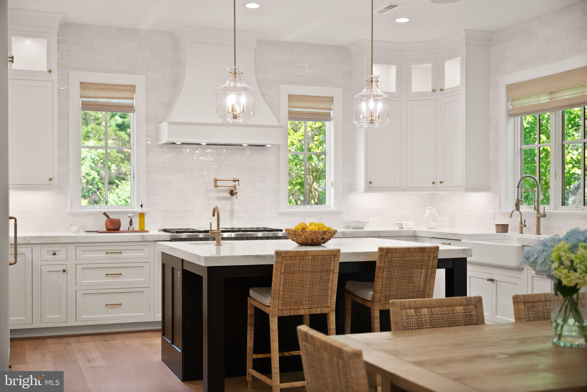 BELLEVUE FOREST - Residential