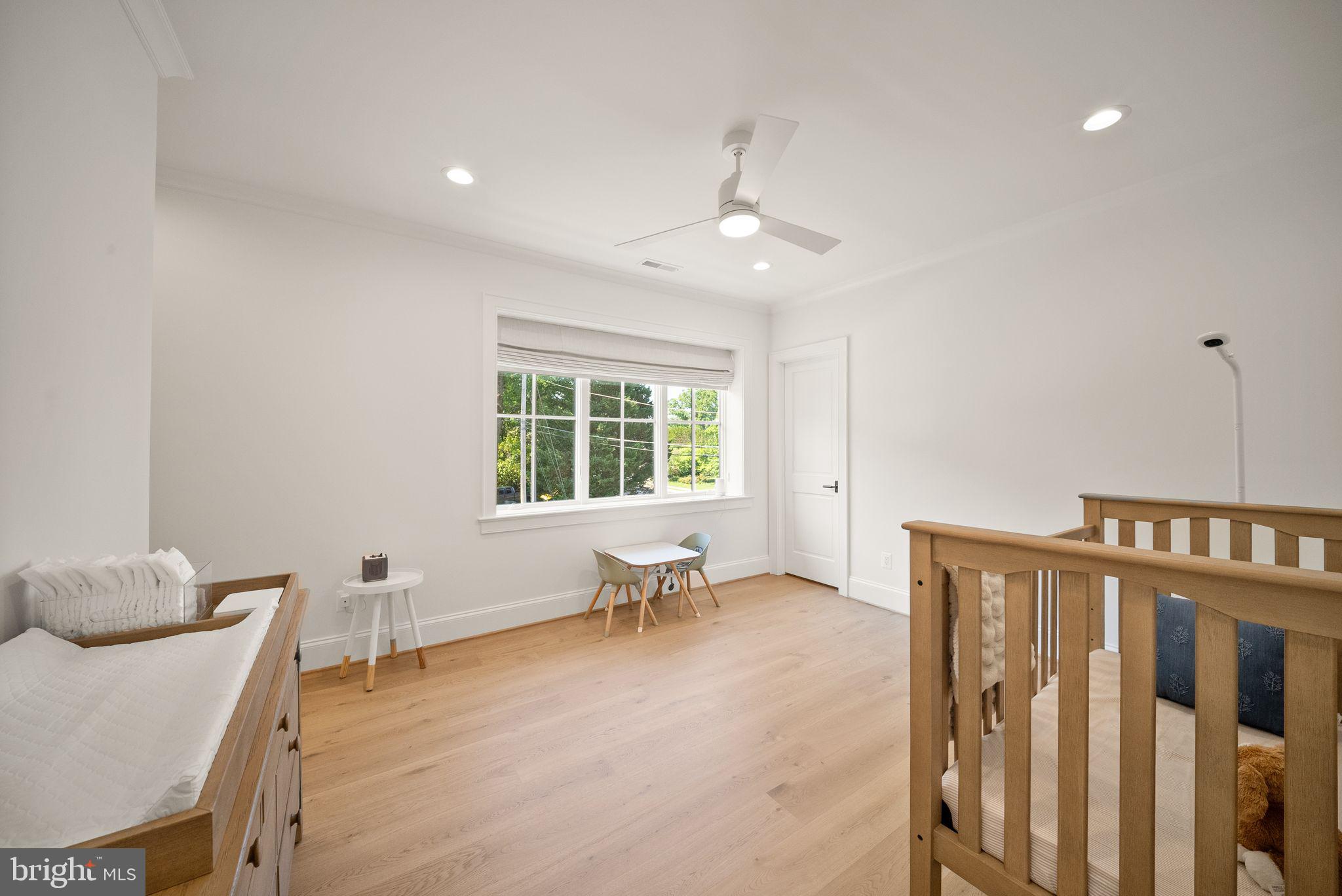 BELLEVUE FOREST - Residential