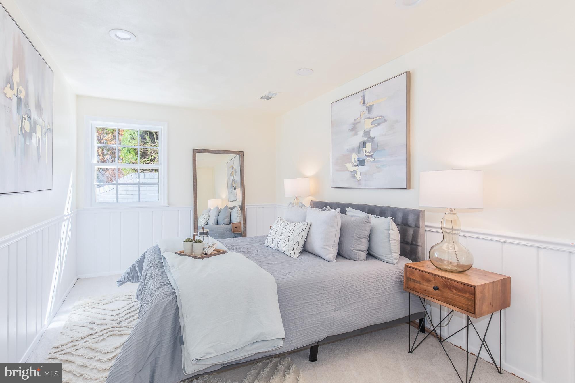 BRADLEY HILLS - Residential