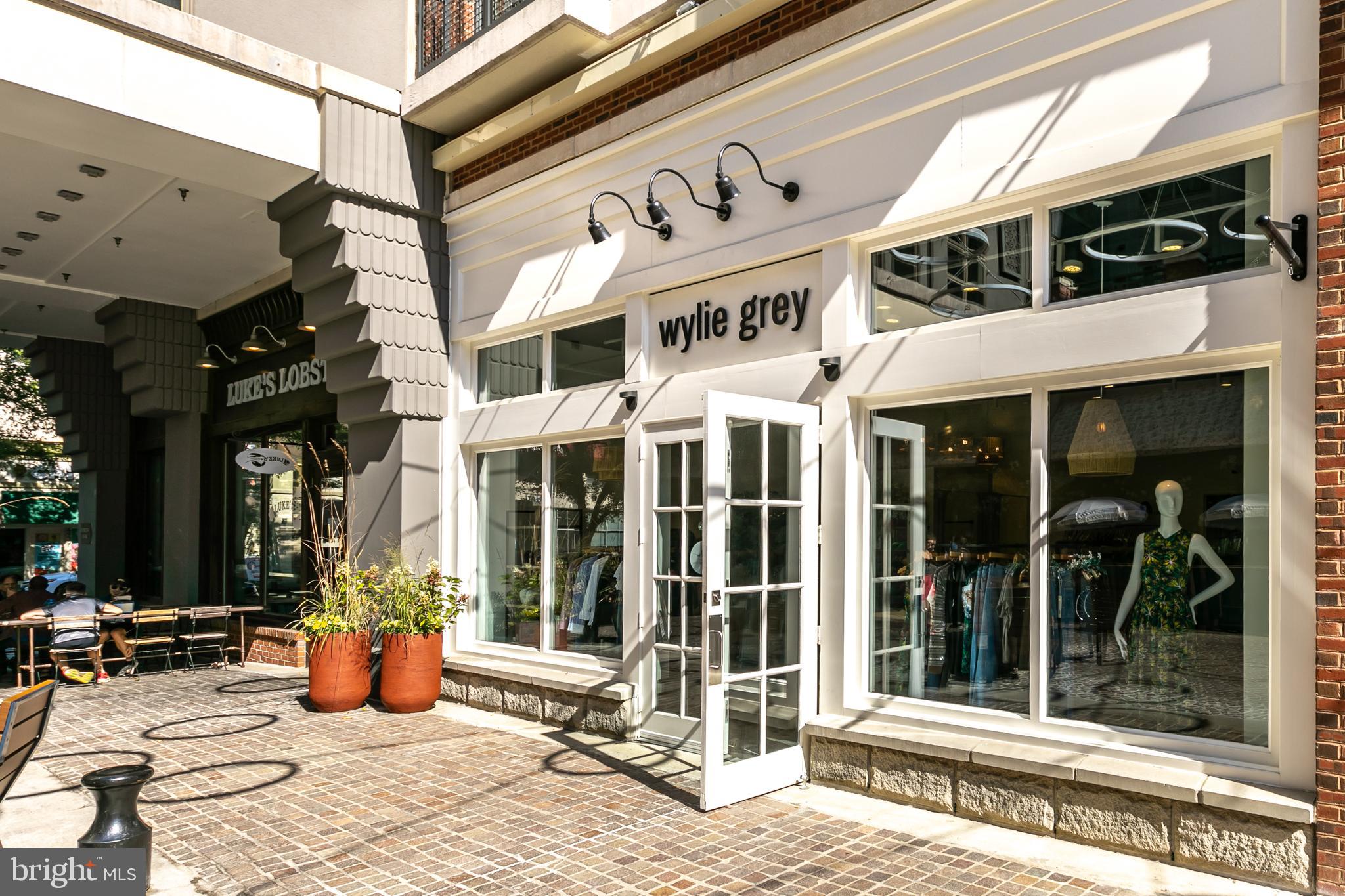 BRADLEY HILLS - Residential