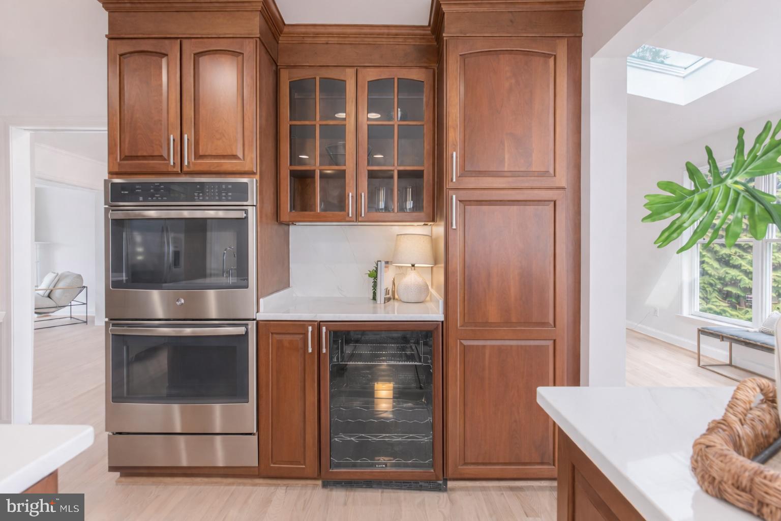 BRADLEY HILLS - Residential