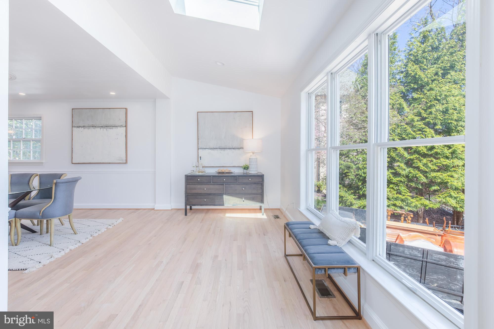 BRADLEY HILLS - Residential