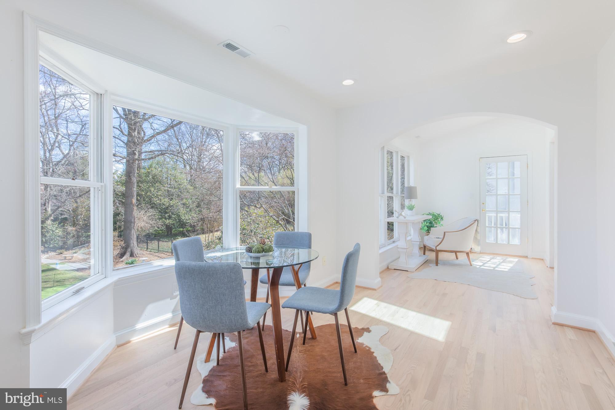 BRADLEY HILLS - Residential