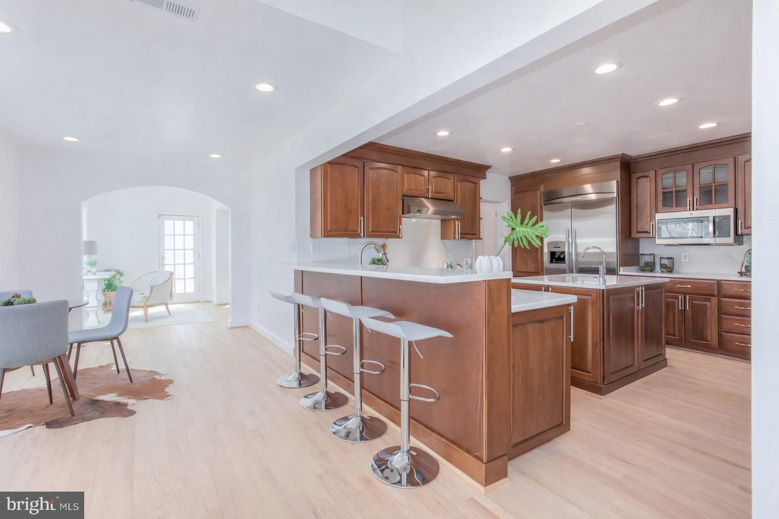 BRADLEY HILLS - Residential