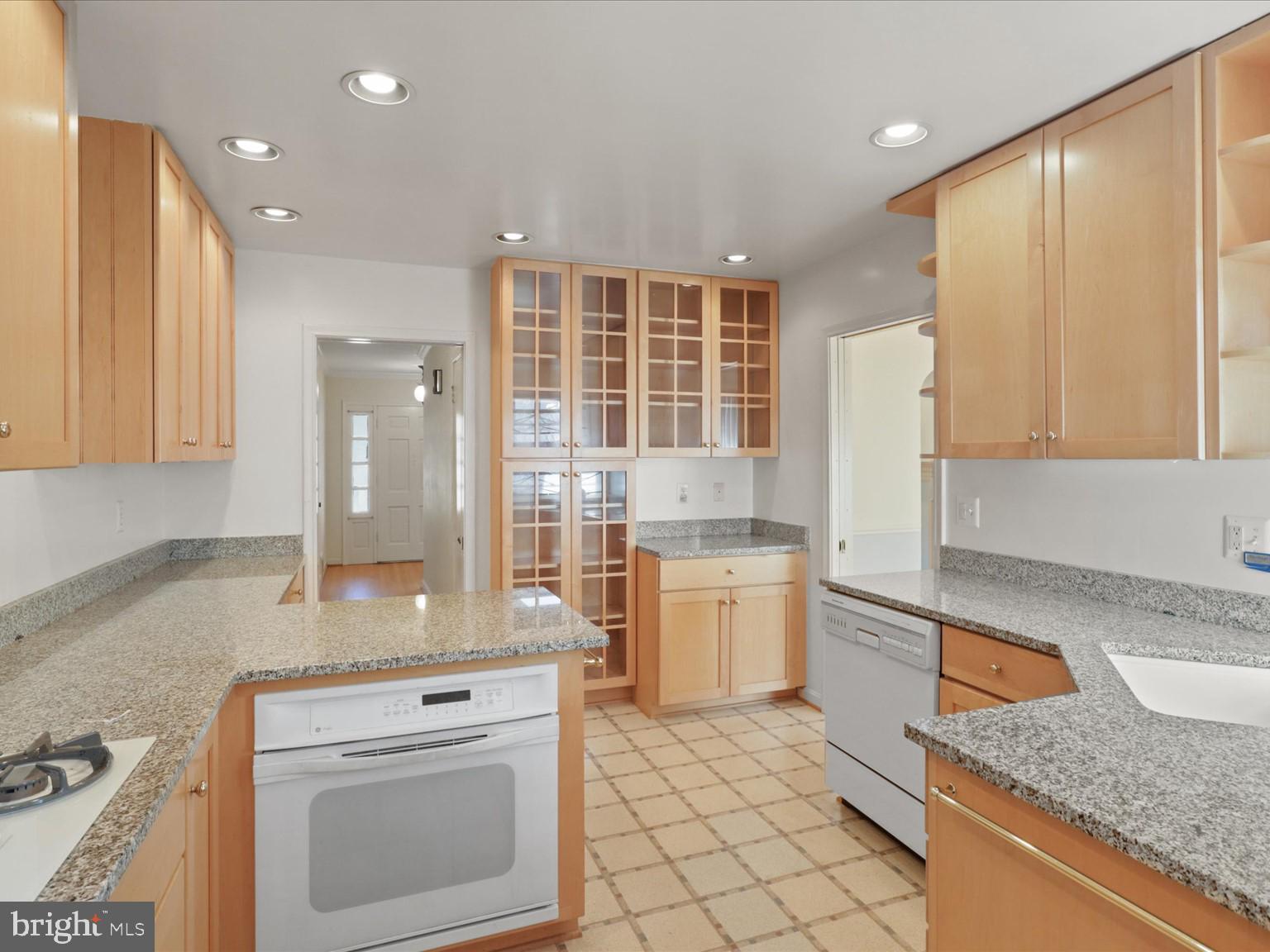 BRADDOCK HEIGHTS - Residential