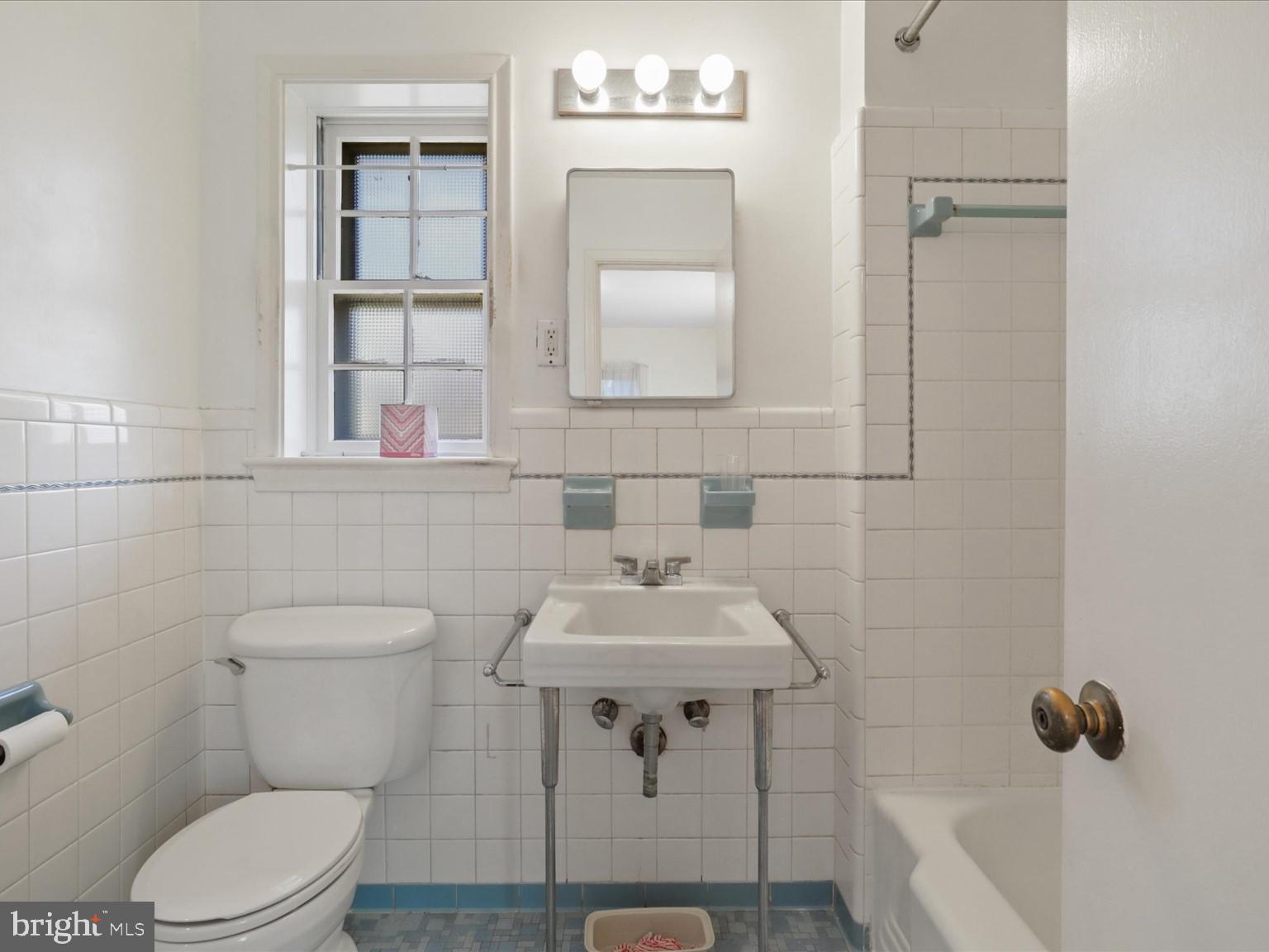 BRADDOCK HEIGHTS - Residential