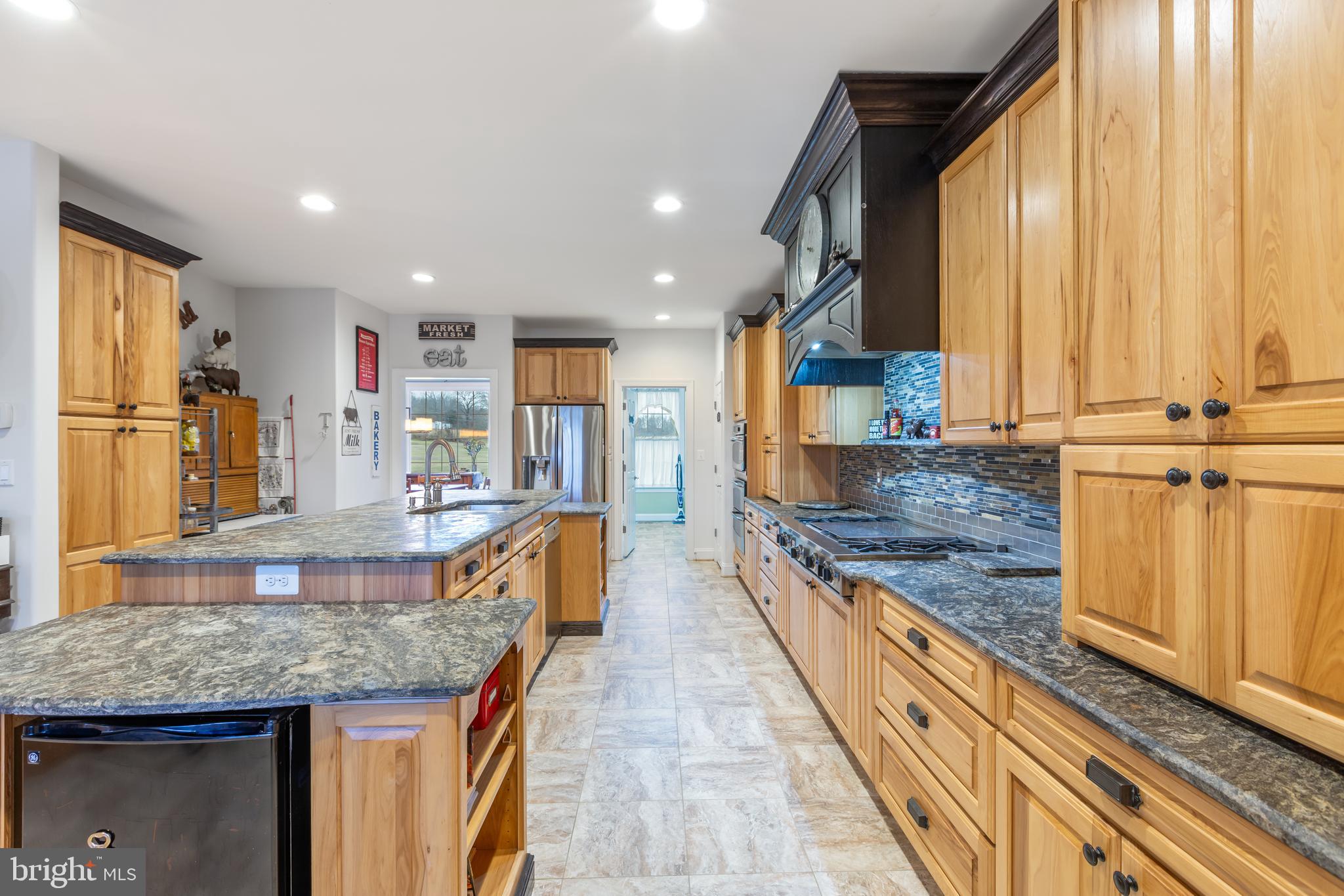 HOWES PROMISE - Residential