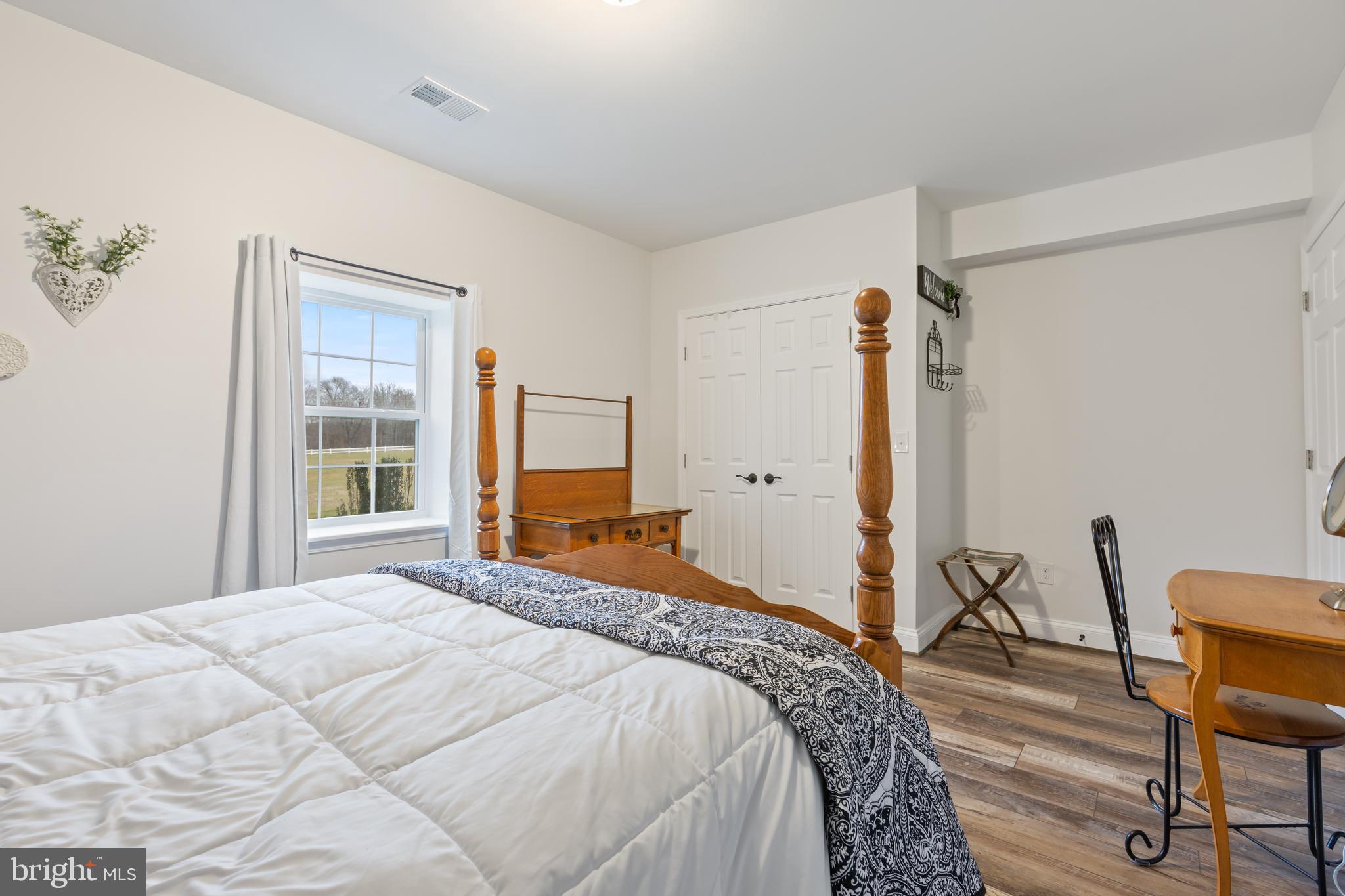 HOWES PROMISE - Residential