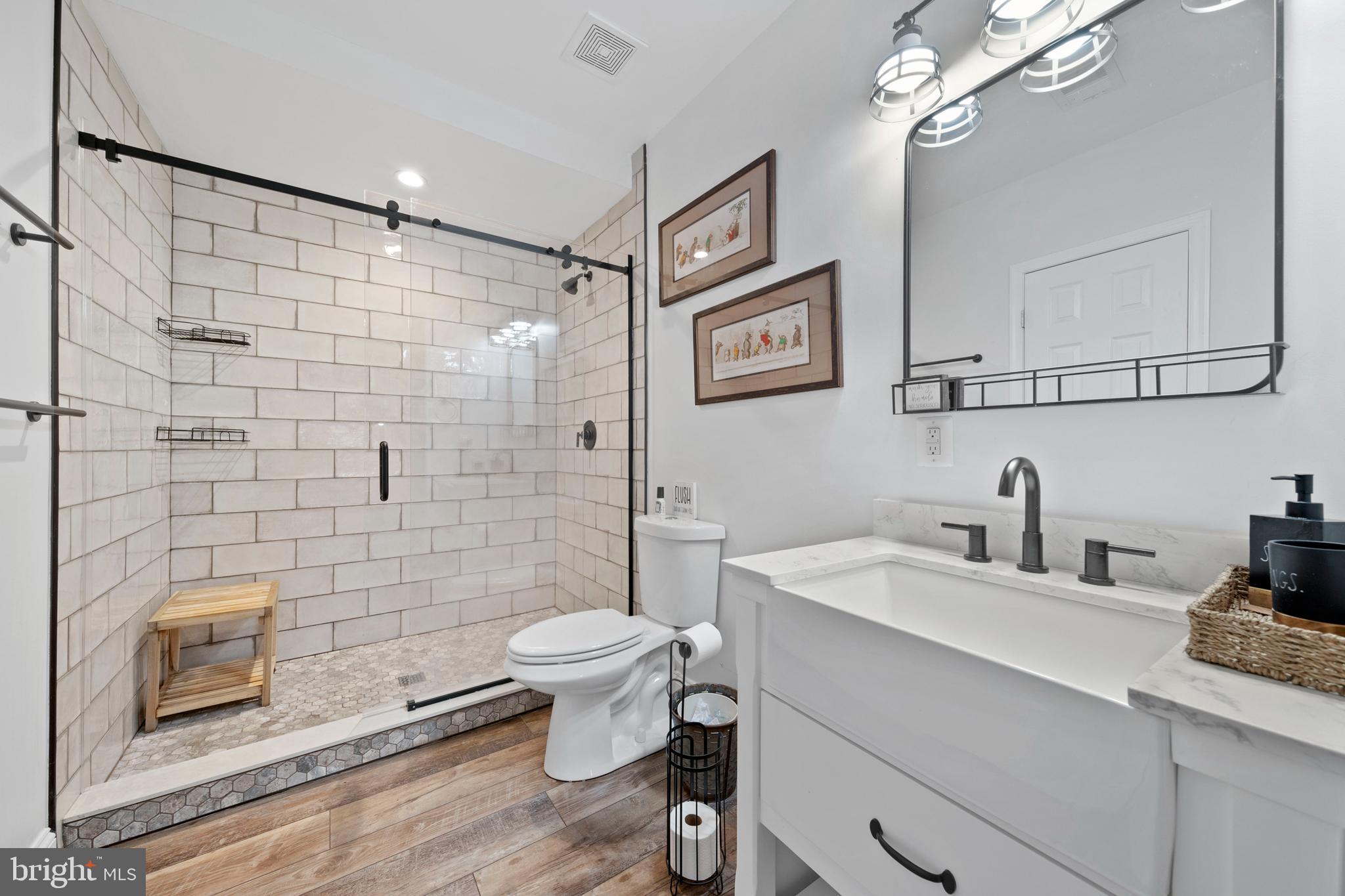 HOWES PROMISE - Residential