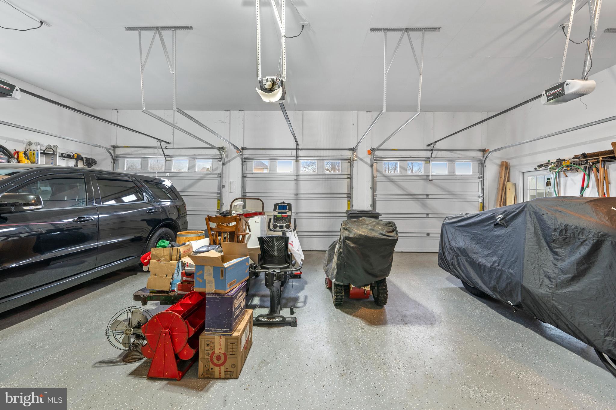 HOWES PROMISE - Residential