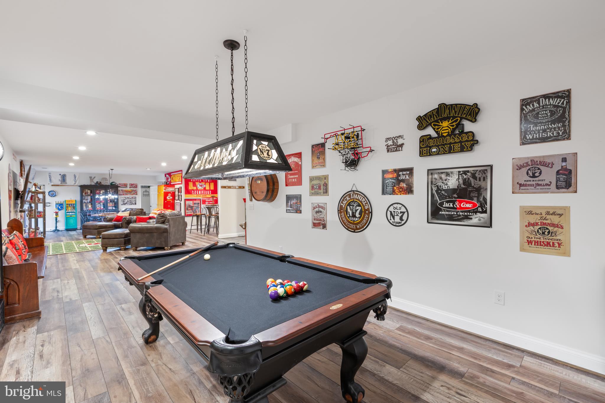 HOWES PROMISE - Residential