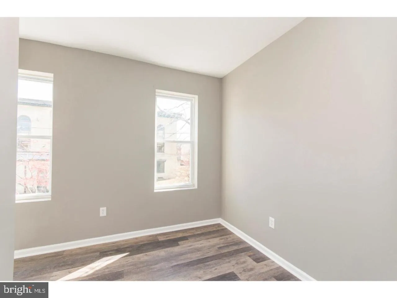 Philadelphia, Pennsylvania 19121, United States, 6 Bedrooms Bedrooms, ,3 BathroomsBathrooms,Residential,Active,19577