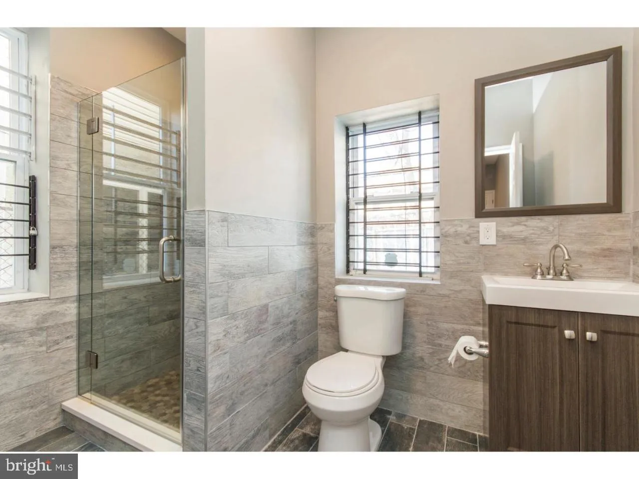 Philadelphia, Pennsylvania 19121, United States, 6 Bedrooms Bedrooms, ,3 BathroomsBathrooms,Residential,Active,19577