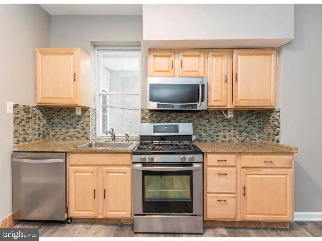 Philadelphia, Pennsylvania 19121, United States, 6 Bedrooms Bedrooms, ,3 BathroomsBathrooms,Residential,Active,19577