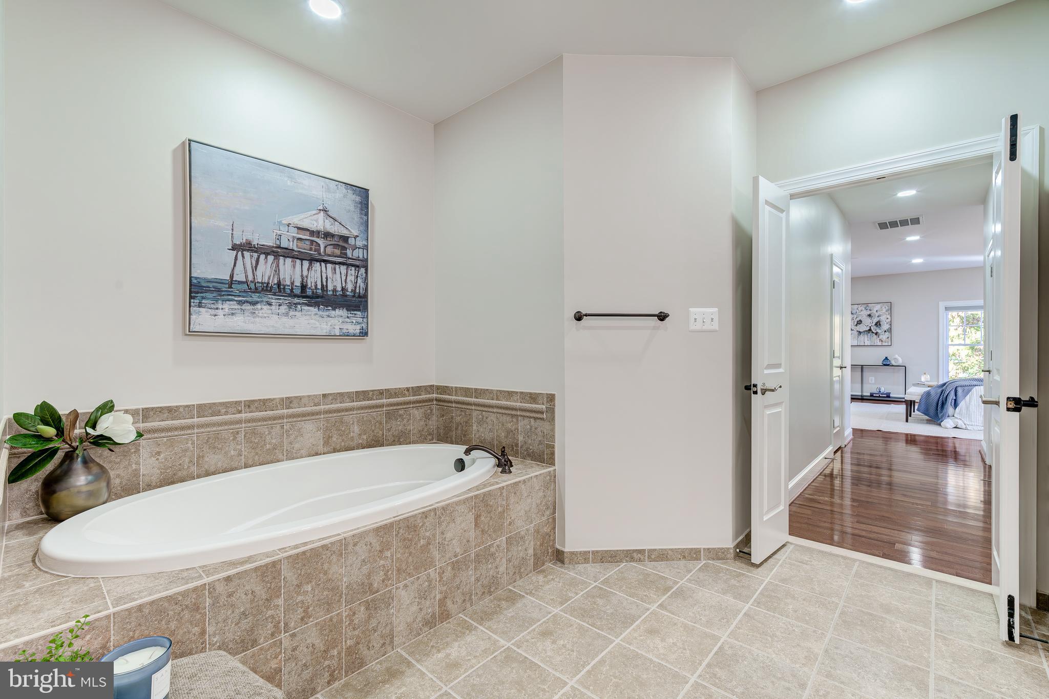 FALLVIEW - Residential