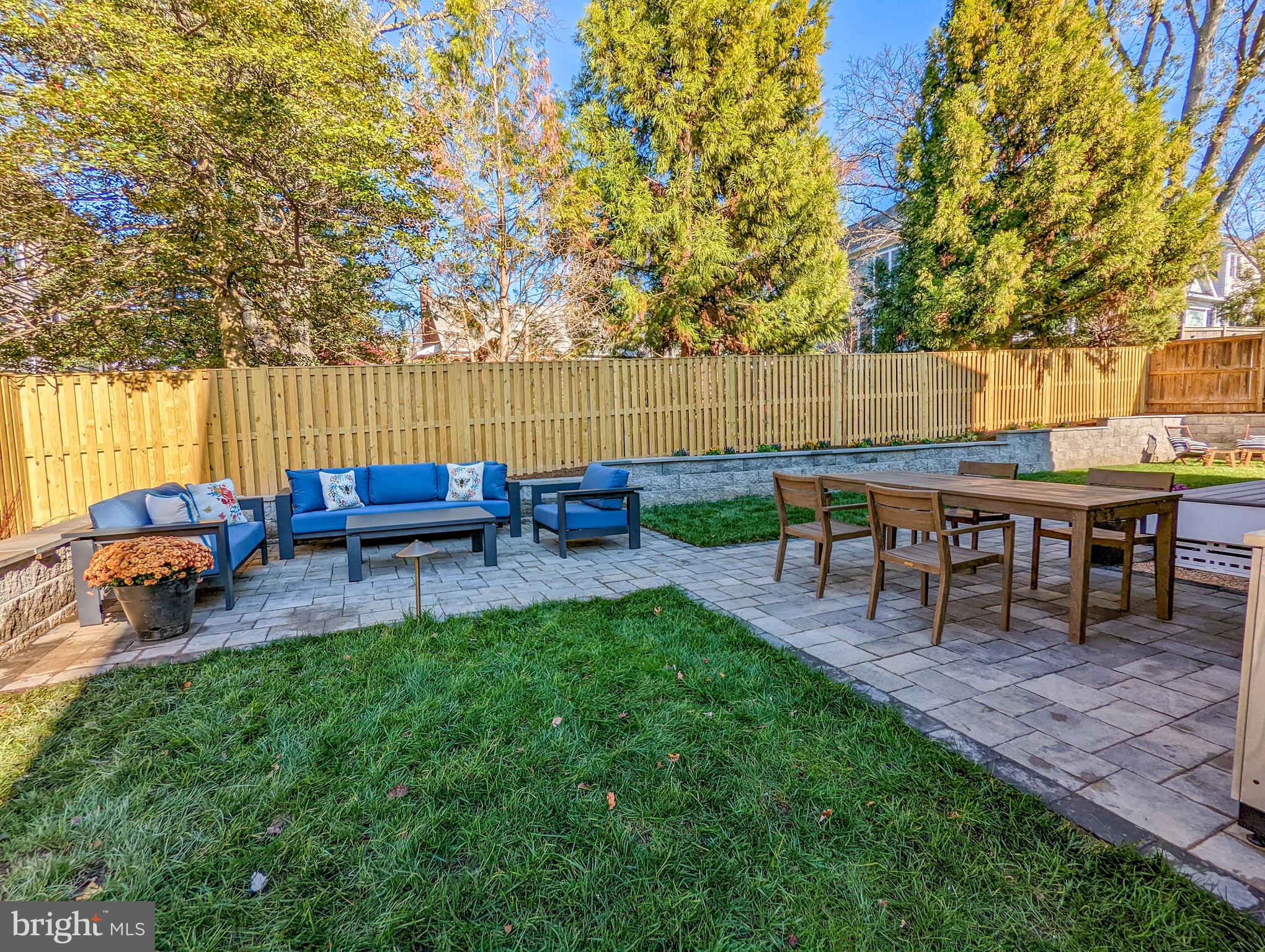 FALLVIEW - Residential