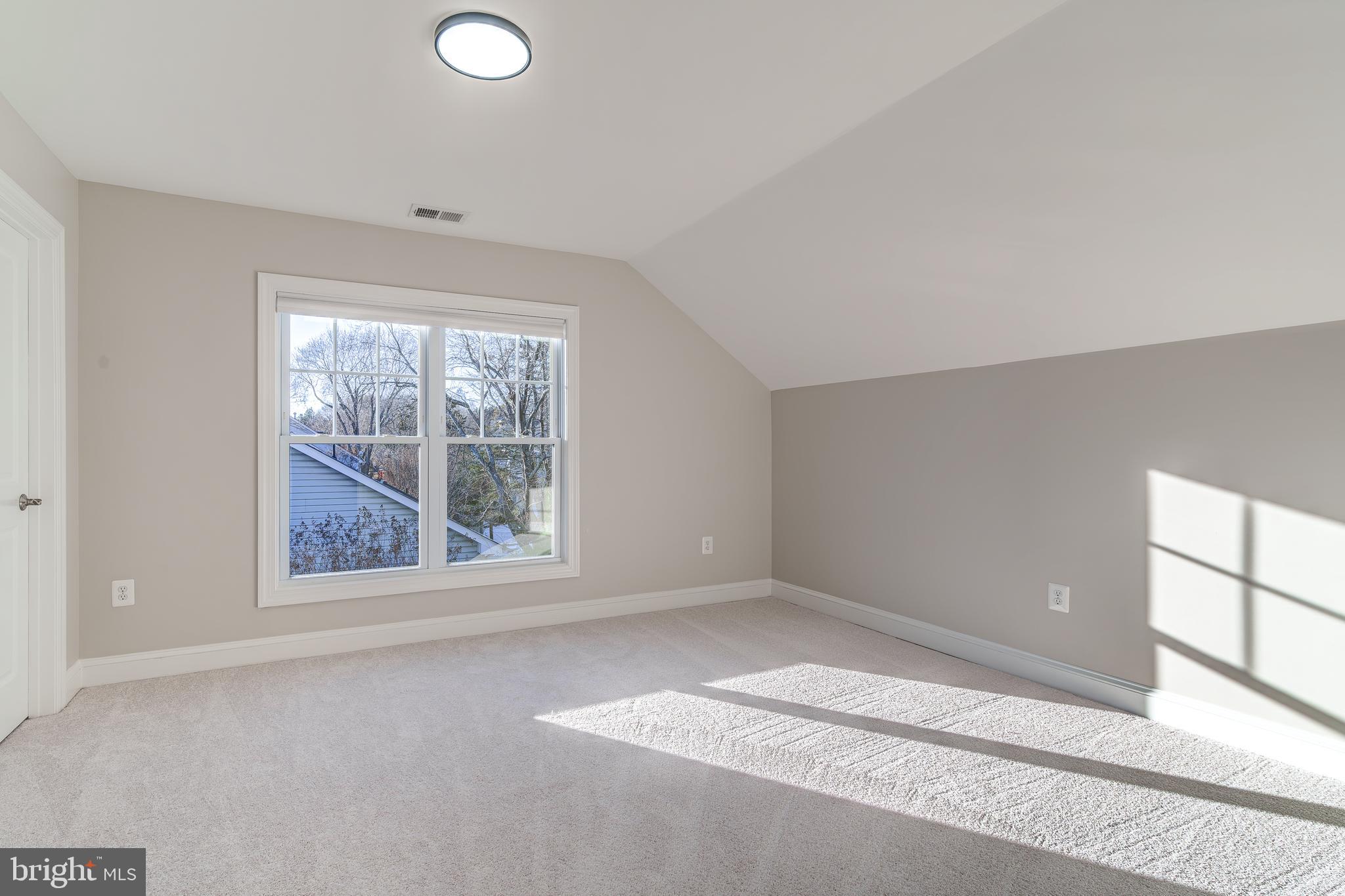 FALLVIEW - Residential