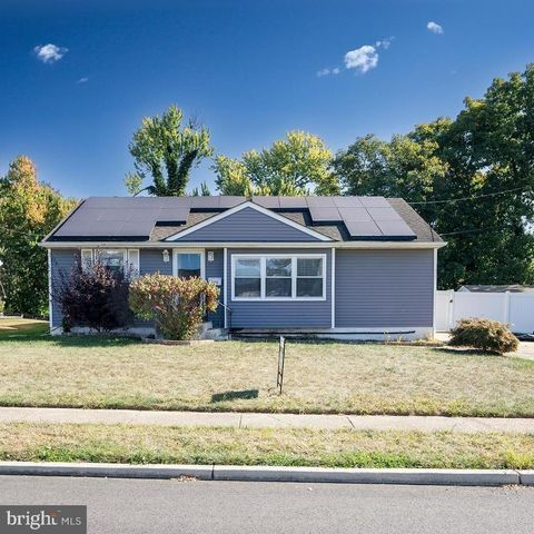 Homes For Sale - 2400 Hartford Drive<br/> GLENDORA, NJ 08029