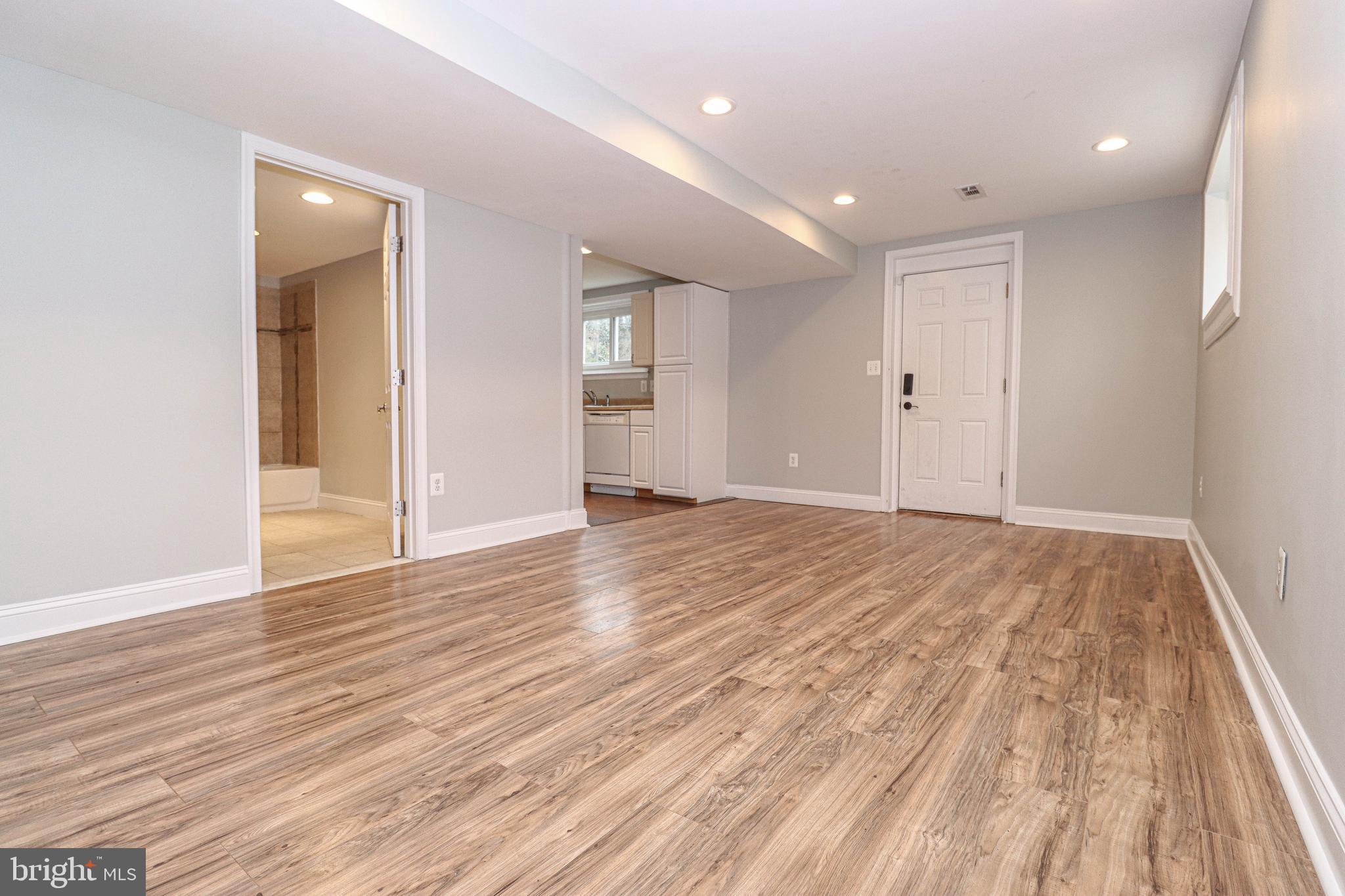 NORTH SEVERNA PARK - Residential