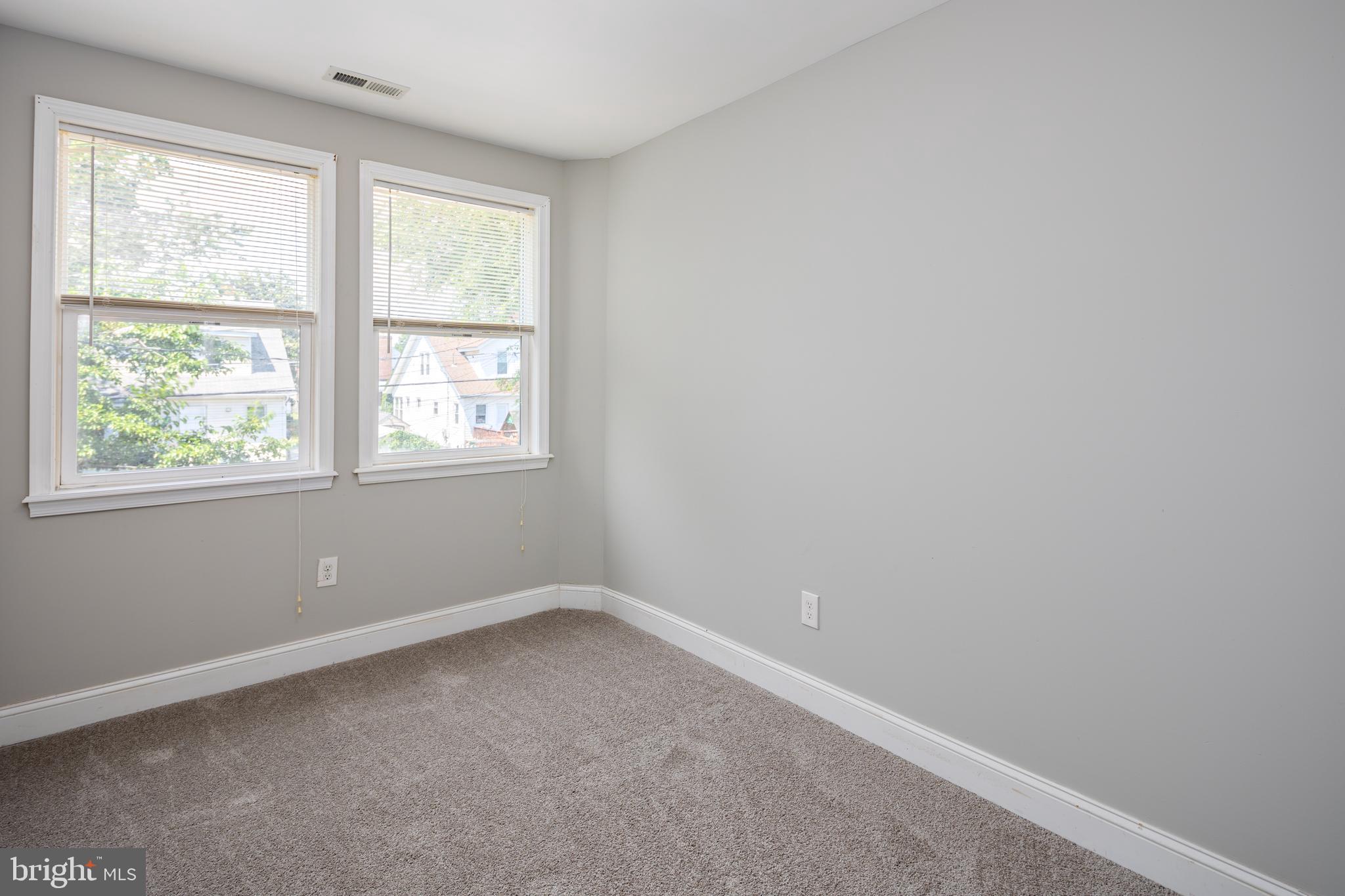 DUNDALK HIGHLANDS - Residential