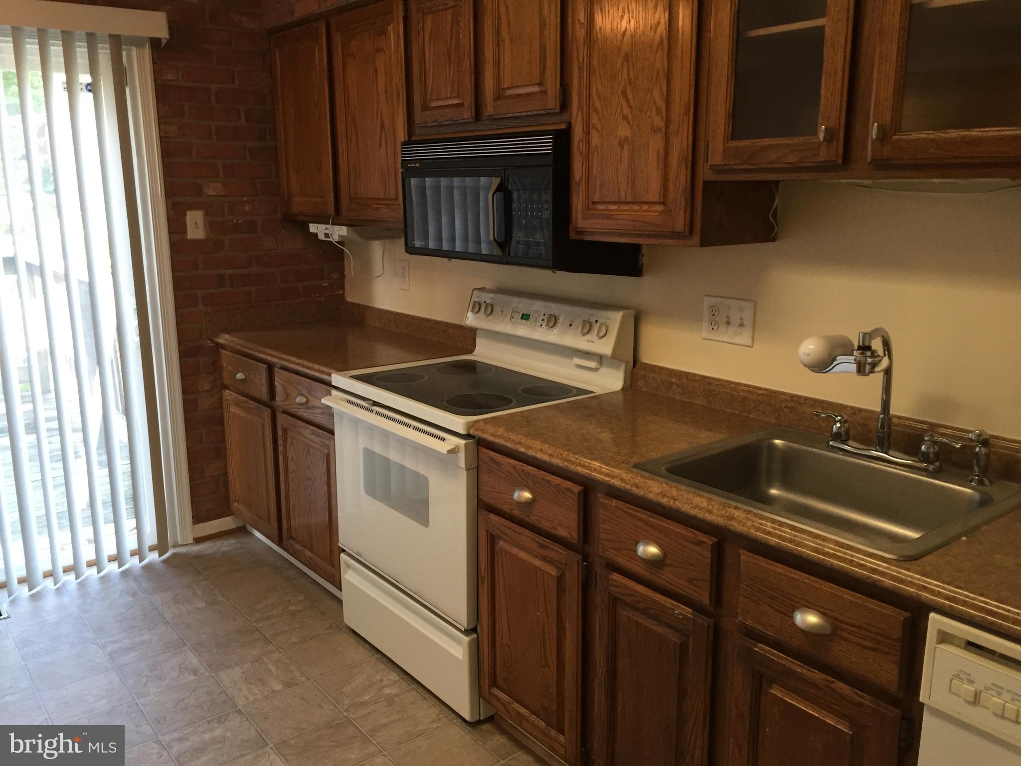 TOWNS OF FOREST HILLS - Residential