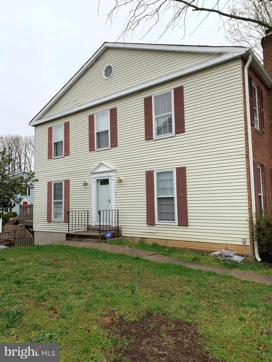 TOWNS OF FOREST HILLS - Residential