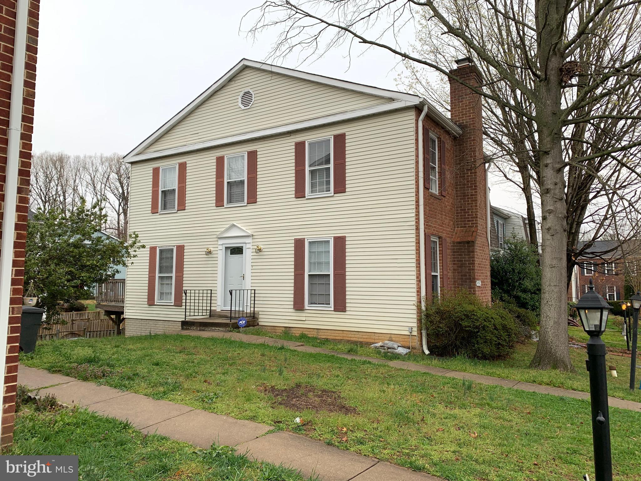 TOWNS OF FOREST HILLS - Residential