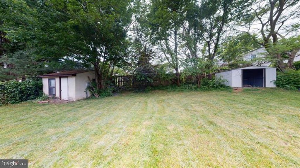 Photo of 7103 Aquinas Ave, UPPER MARLBORO, MD 20772 (MLS # MDPG2179672)