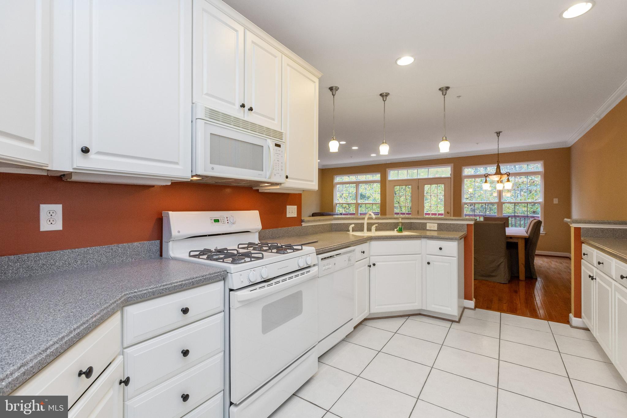 EMERSON - Residential