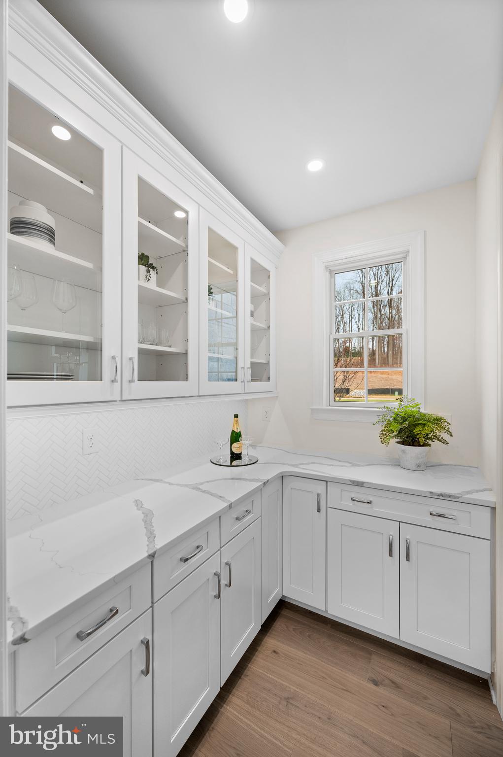 VILLAGE OF FOUR SEASONS - Residential