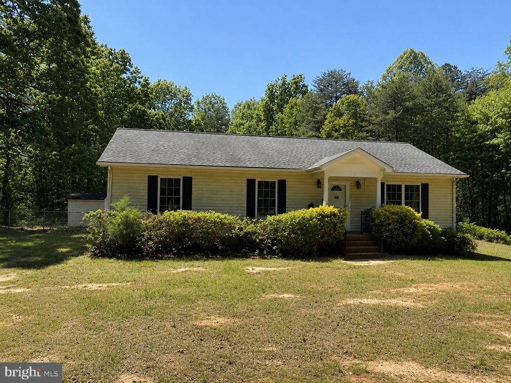 Photo of 10374 Tower Road, UNIONVILLE, VA 22567 (MLS # VAOR2014140)