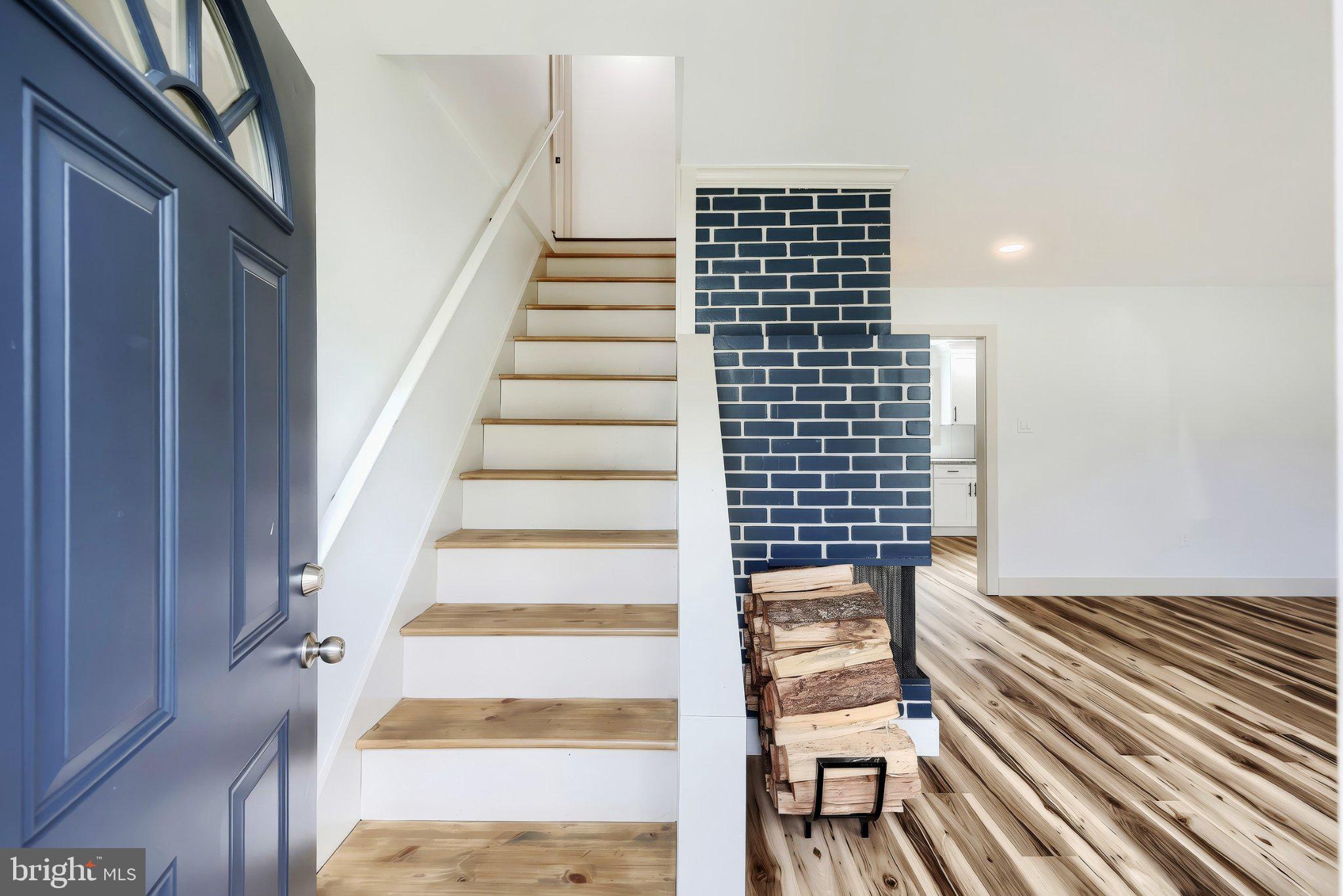 1512 CONTINENTAL ROAD