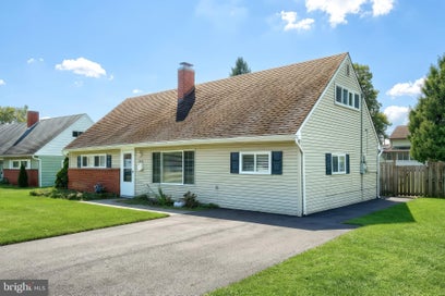 1512 CONTINENTAL ROAD YORK PA 17404