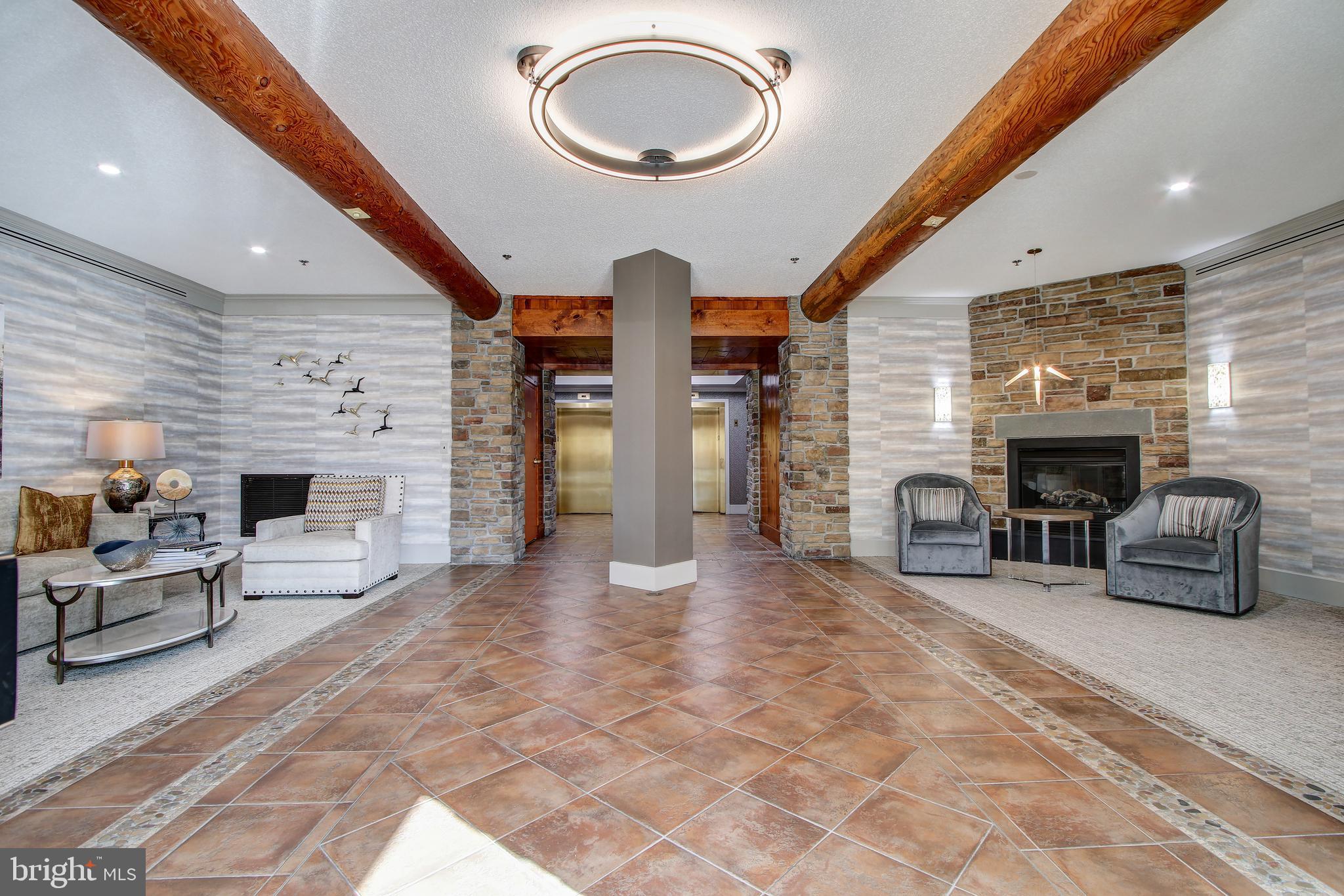 LEISURE WORLD - Residential